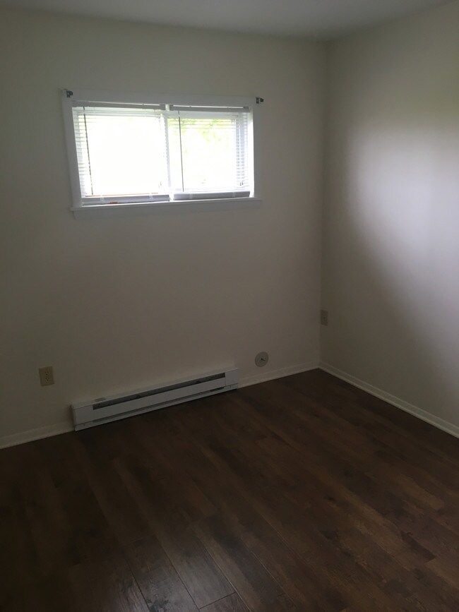 Building Photo - 7000 OH-188