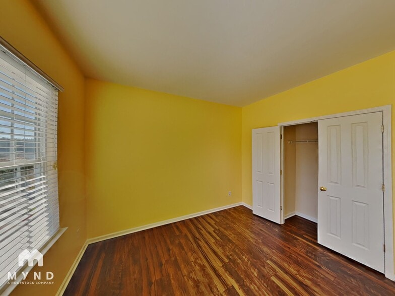 Building Photo - 13532 Swinton Rd