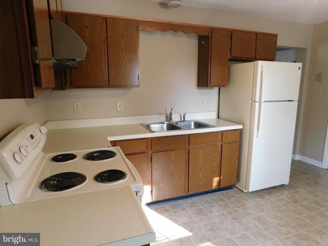 Building Photo - 2924 Packer St