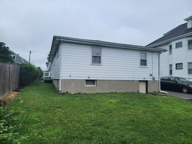 Building Photo - 54 Greaton Rd