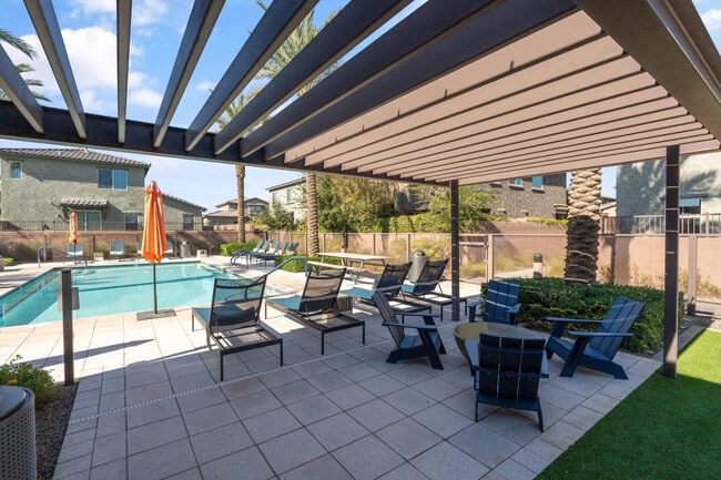 Building Photo - 1063 N 70th Way