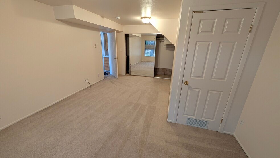 Building Photo - 429 S 1300 E