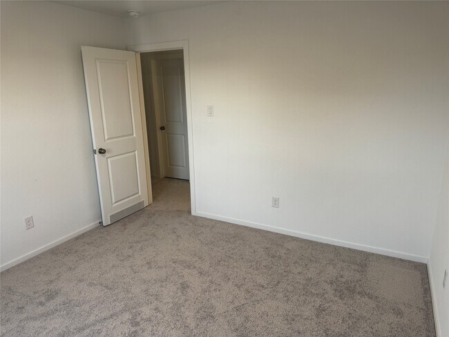Building Photo - 18637 Cepagatti Dr