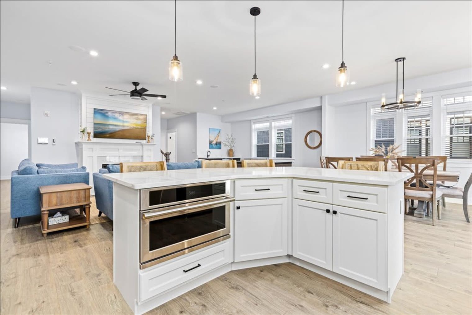 Building Photo - 9412 Ventnor Ave