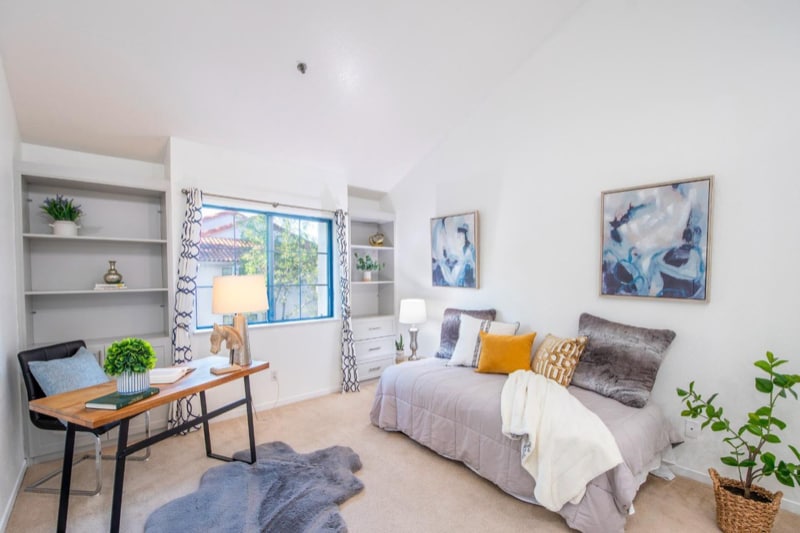 Building Photo - 10272 Danube Dr