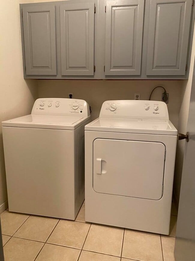 Building Photo - 17626 Telegraph Creek Dr