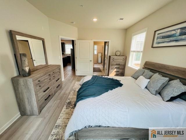 Building Photo - 463 Old Post Rd