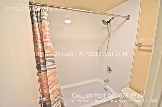 Building Photo - 5525 S Willow Ln