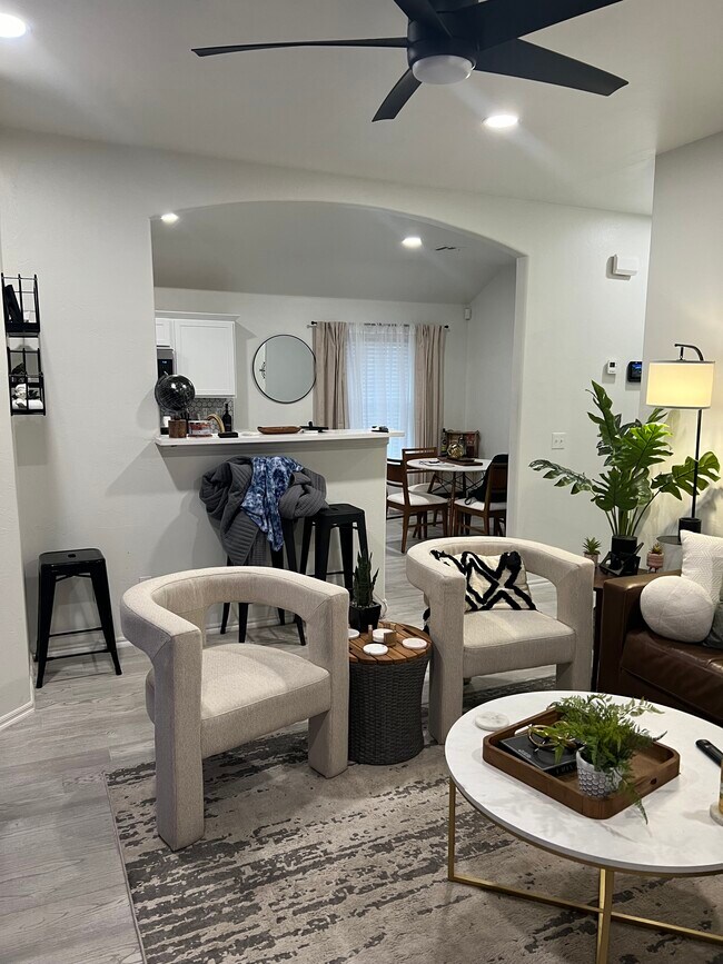 Building Photo - 6141 Courtyards Ct