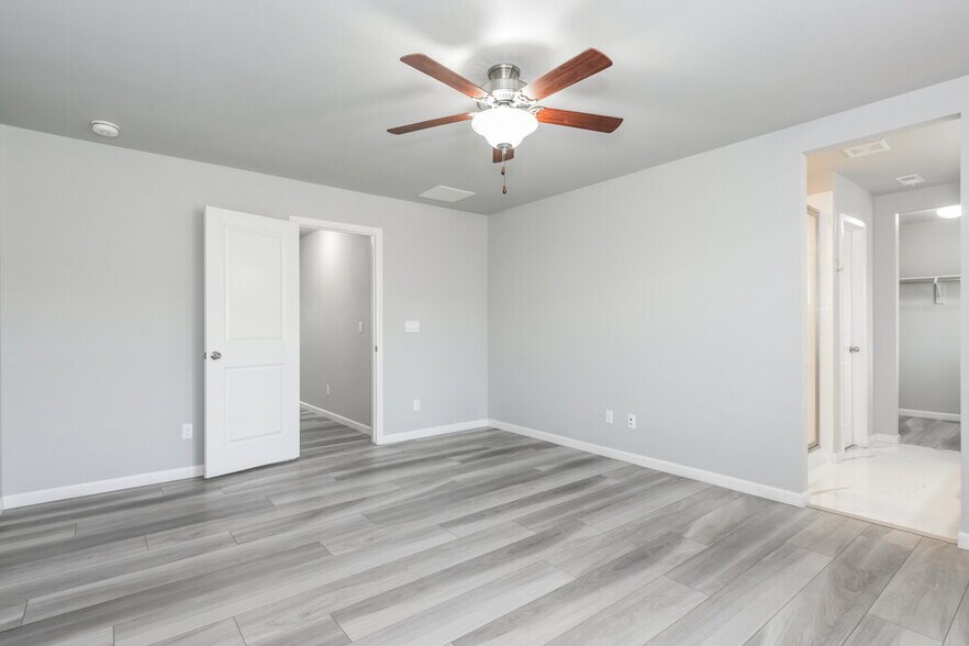 Building Photo - 3401 Evening Pl