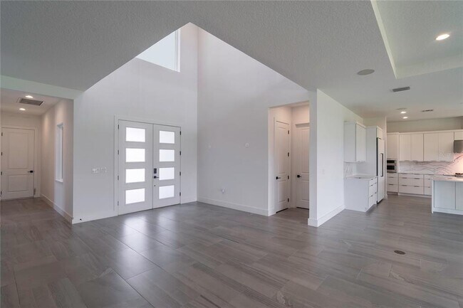 Building Photo - 9004 Santorini Dr