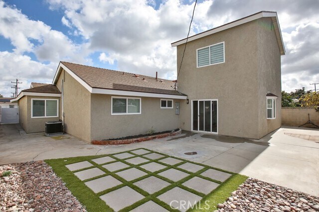 Building Photo - 17151 Hague Ln