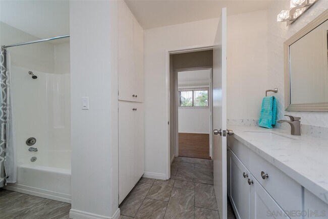 Building Photo - 4186 Mt Alifan Dr
