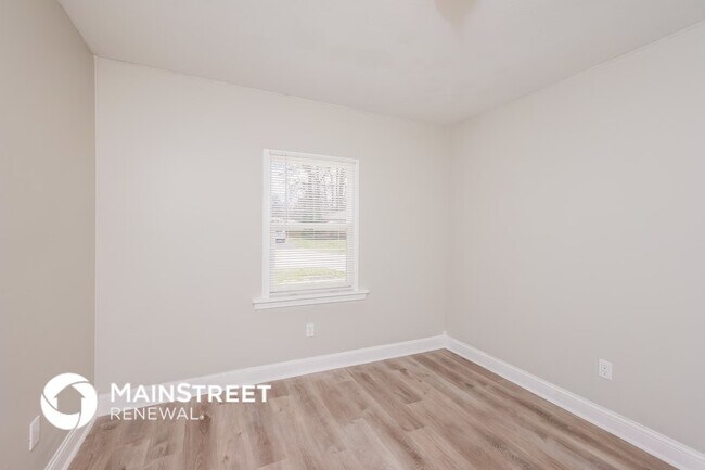Building Photo - 7412 Lesane Dr
