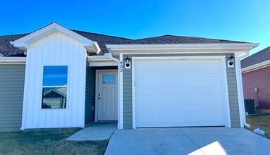 Building Photo - NEW 3 Bedroom In Duenweg, MO!