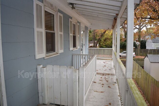 Building Photo - 1303 Tallwood St