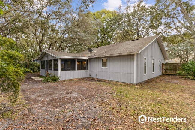 Building Photo - Great Amelia Island Location!