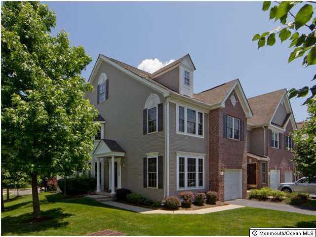 Building Photo - 219 Satinwood Dr