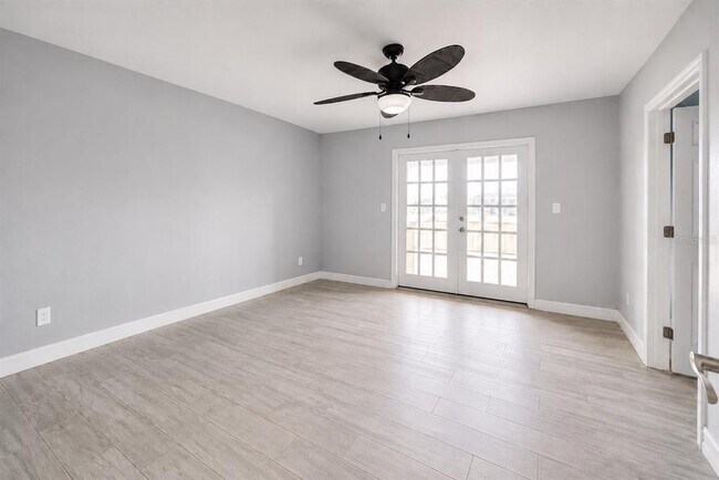 Building Photo - 6530 Bimini Ct