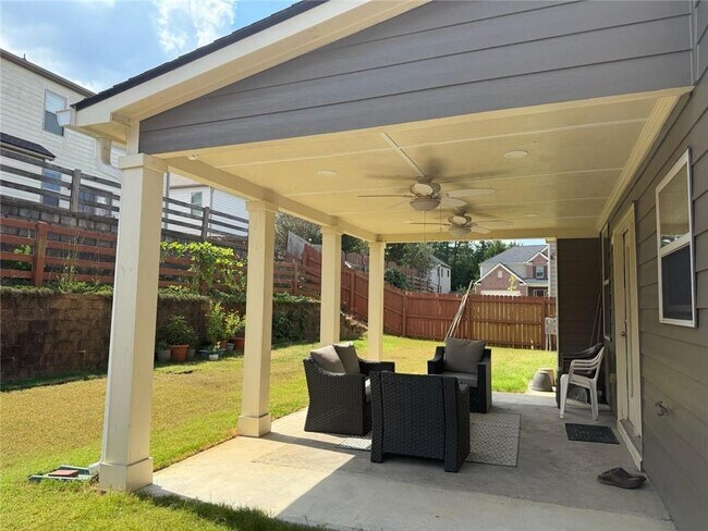 Building Photo - 480 Meadow Hill Dr