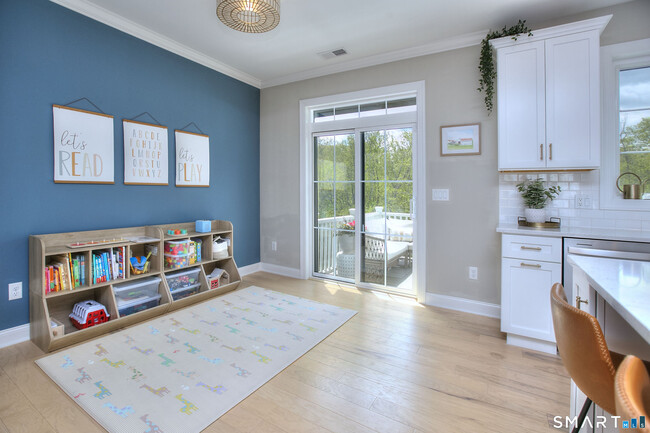 Building Photo - 89 Brentwood Cir