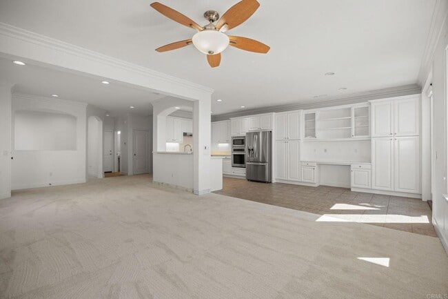 Building Photo - 7479 Mermaid Ln