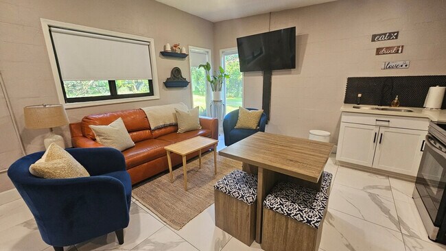 Building Photo - 15400 SW 237th St