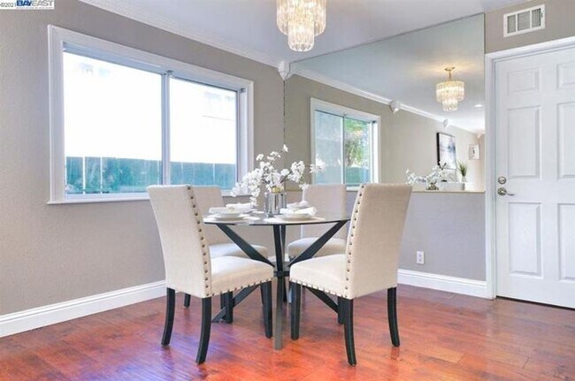 Building Photo - SERENE SYLVAN SANCTUARY - 4 Bed/2 Bath Home w/Private Pool - FREMONT