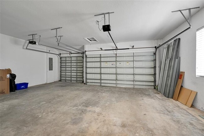 Building Photo - 11162 Regatta Ln