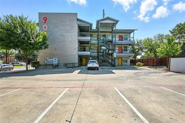 Building Photo - 903 Fannin St