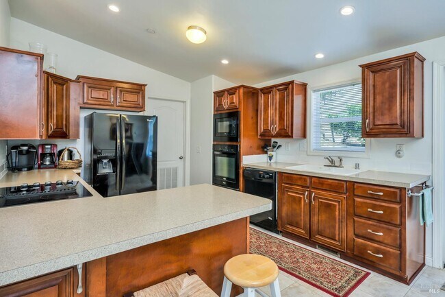 Building Photo - 1623 Whitehall Ln