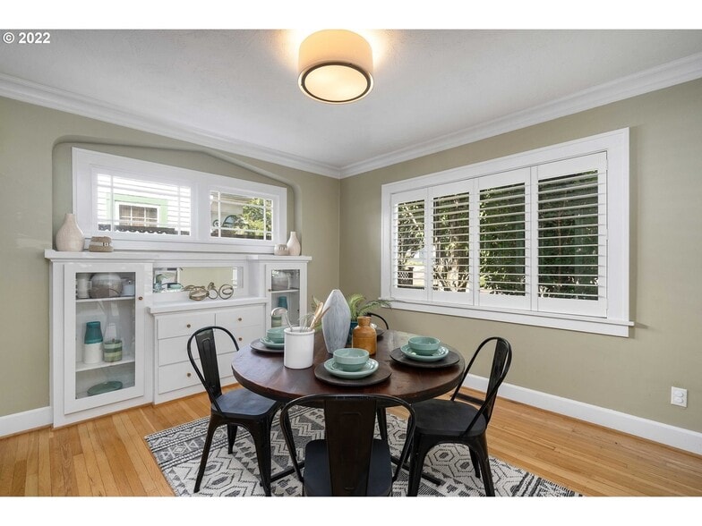 Dining Room - 2605 NE 35th Ave