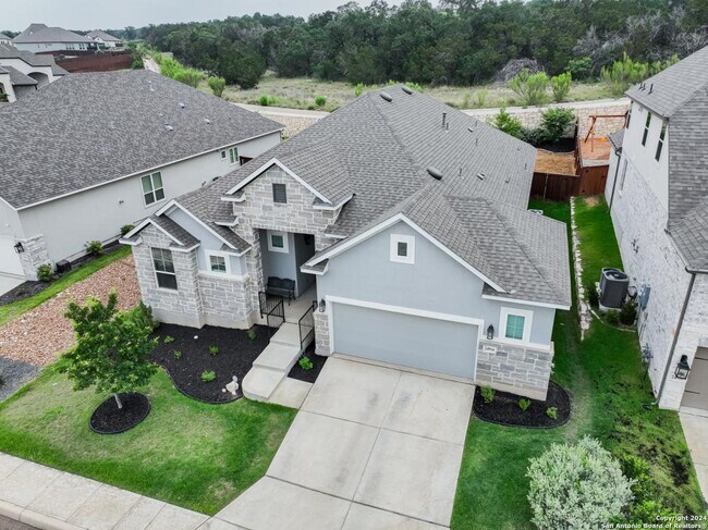 Building Photo - 24914 Resort Pkwy