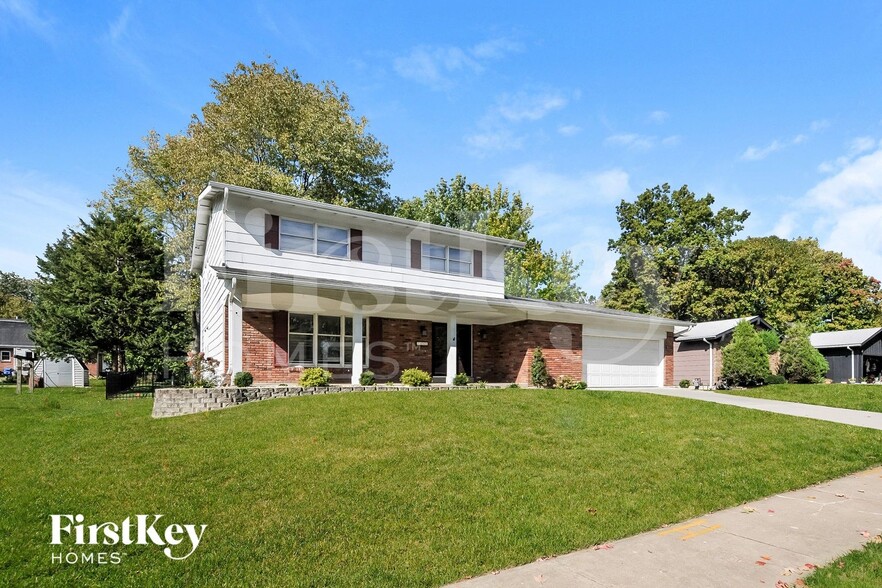 Building Photo - 1005 Lancaster Dr