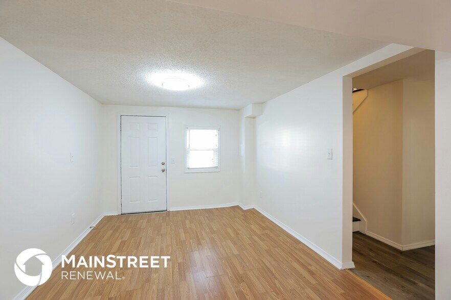 Building Photo - 1417 Osage Trail