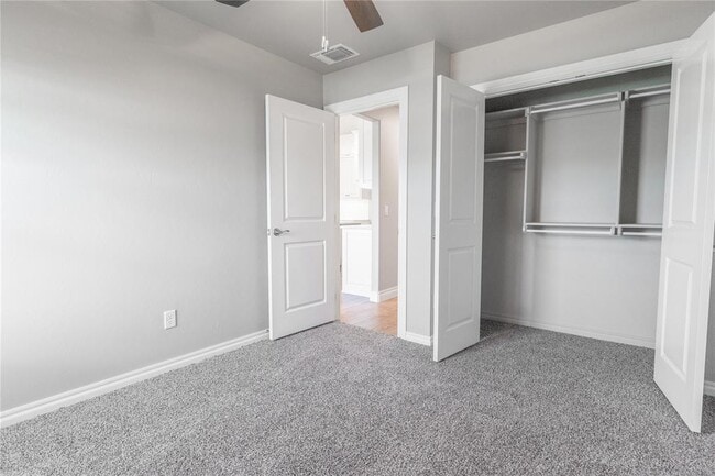 Building Photo - 16140 Verbena Cir