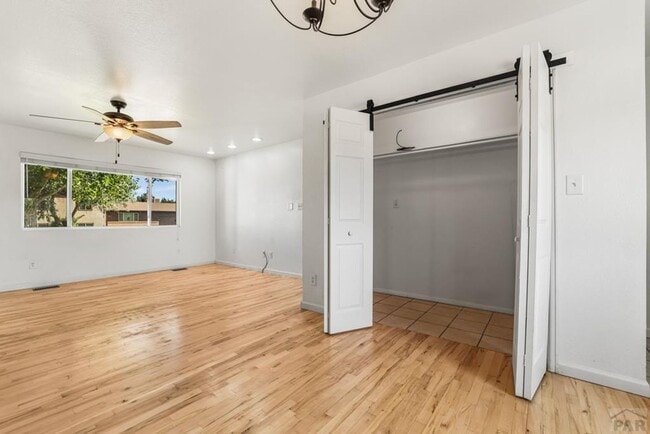 Building Photo - ALL PROSPECTIVE TENANTS MUST SUBMIT A $58 NON-REFUNDABLE APPLICATION FEE PER APPLICANT ONLINE AND...