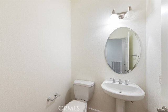 Building Photo - 11400 Bluebird Way