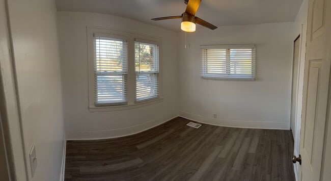 Building Photo - 26181 Dunning St