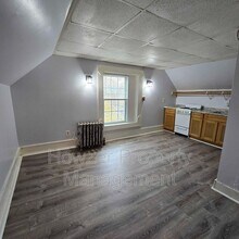 Building Photo - 109 Green St