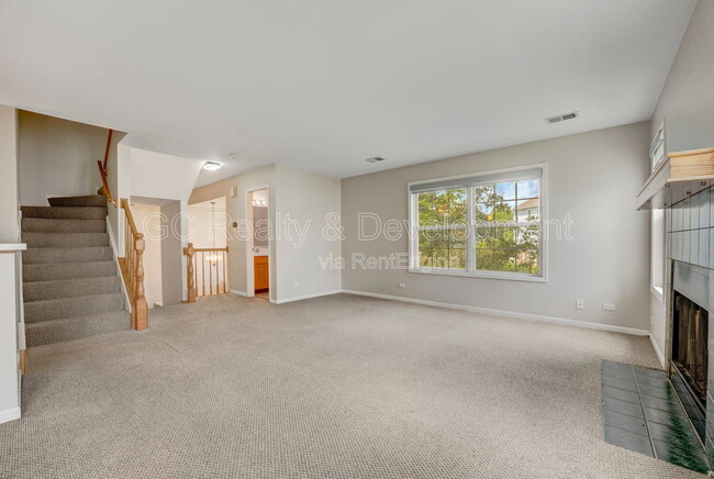 Building Photo - 293 Regal Ct