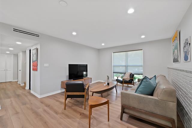 Building Photo - 1427 Stagecoach Dr