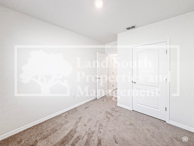 Building Photo - 5781 Arlington River Dr.