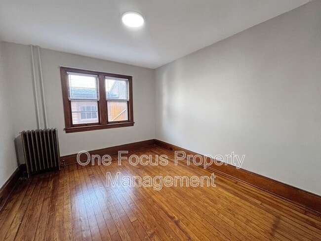Building Photo - 95 Parkwood St