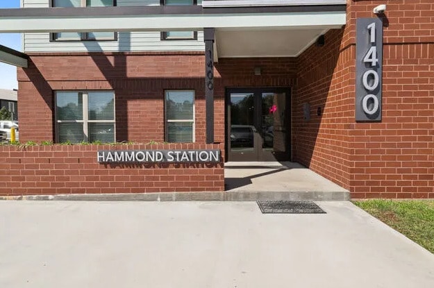 Primary Photo - Hammond Station