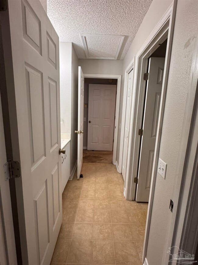 Building Photo - 3000 Brigantine Dr