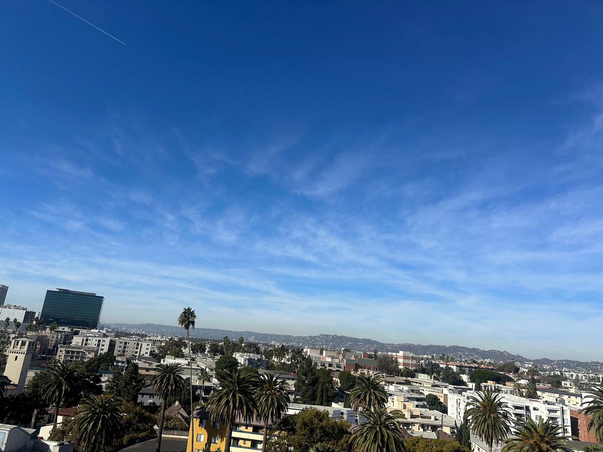 Building Photo - 421 S La Fayette Park Pl