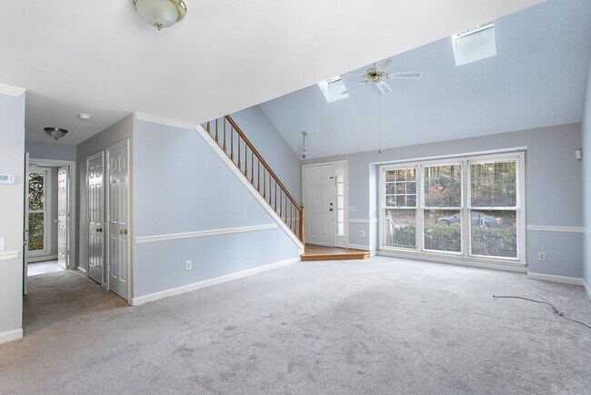 Building Photo - Cool, Mod 2 Bedroom Home in Brandermill