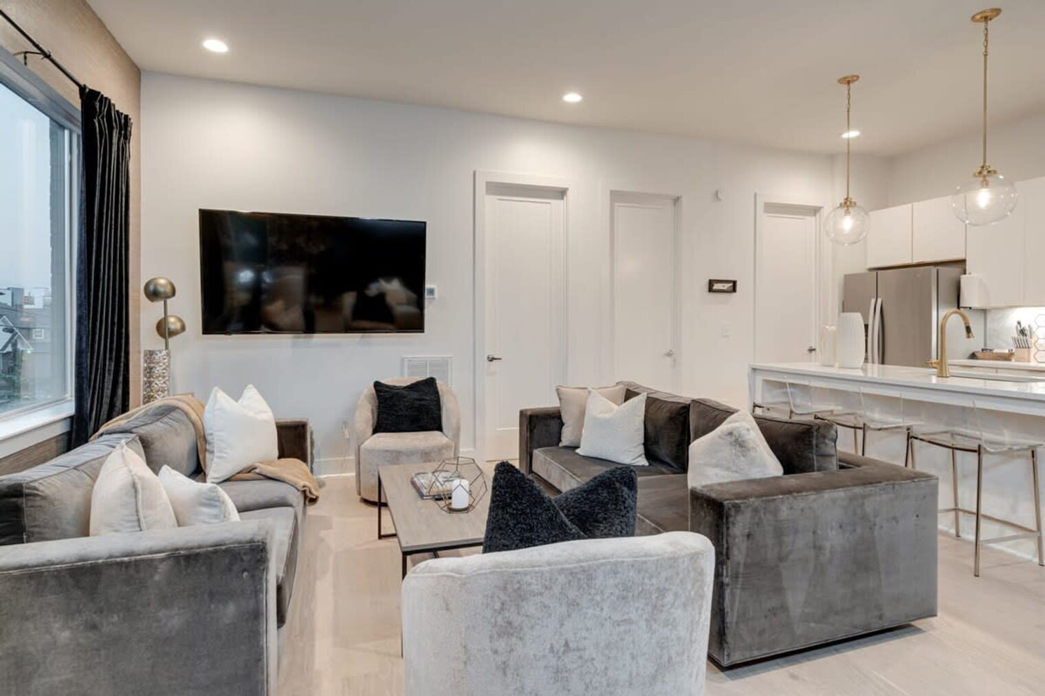 Building Photo - 1035a Scovel St