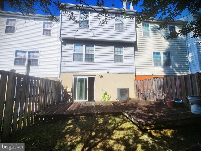Building Photo - 9139 September Ln
